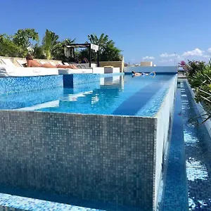 Your Exclusive In The - Amenities & Services For Free!! Apartamento